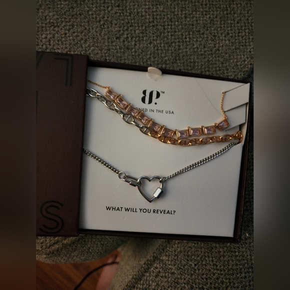 Fall luxe layers - Picture 1 of 5